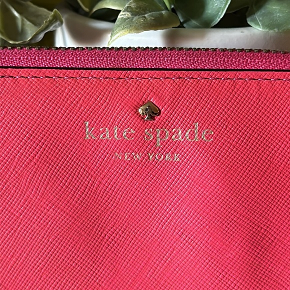 Kate spade, small, zippered, wallet - Picture 3 of 9